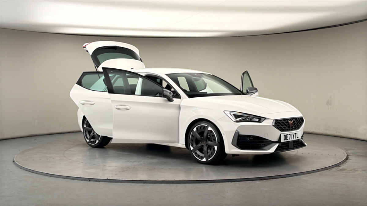 More views of CUPRA Leon