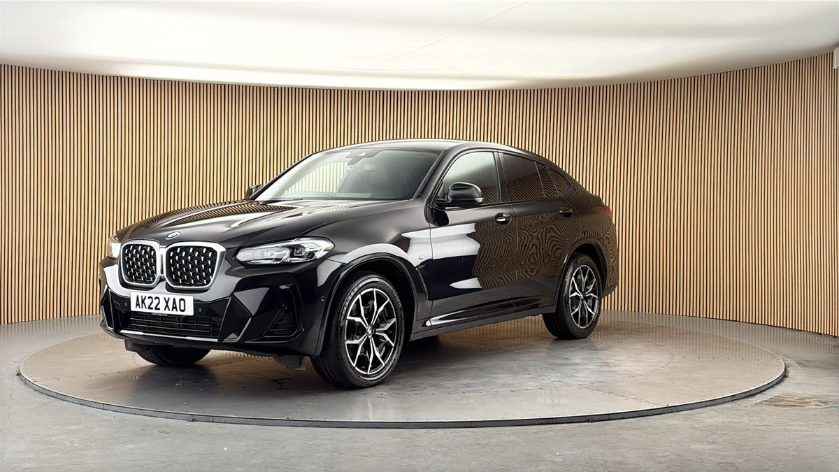 More views of BMW X4