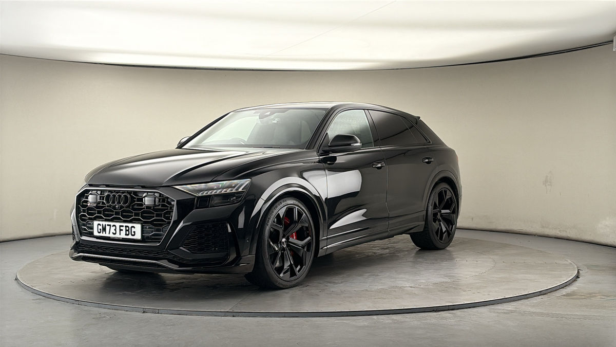 More views of Audi RSQ8