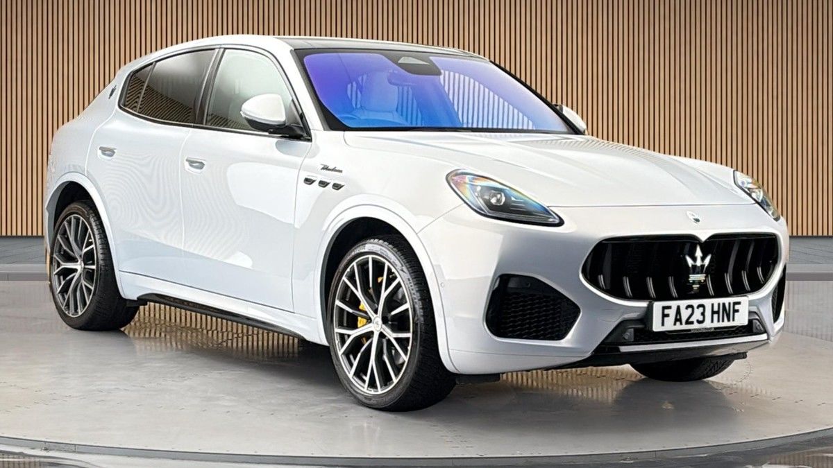 Maserati Grecale Sticky Header Image