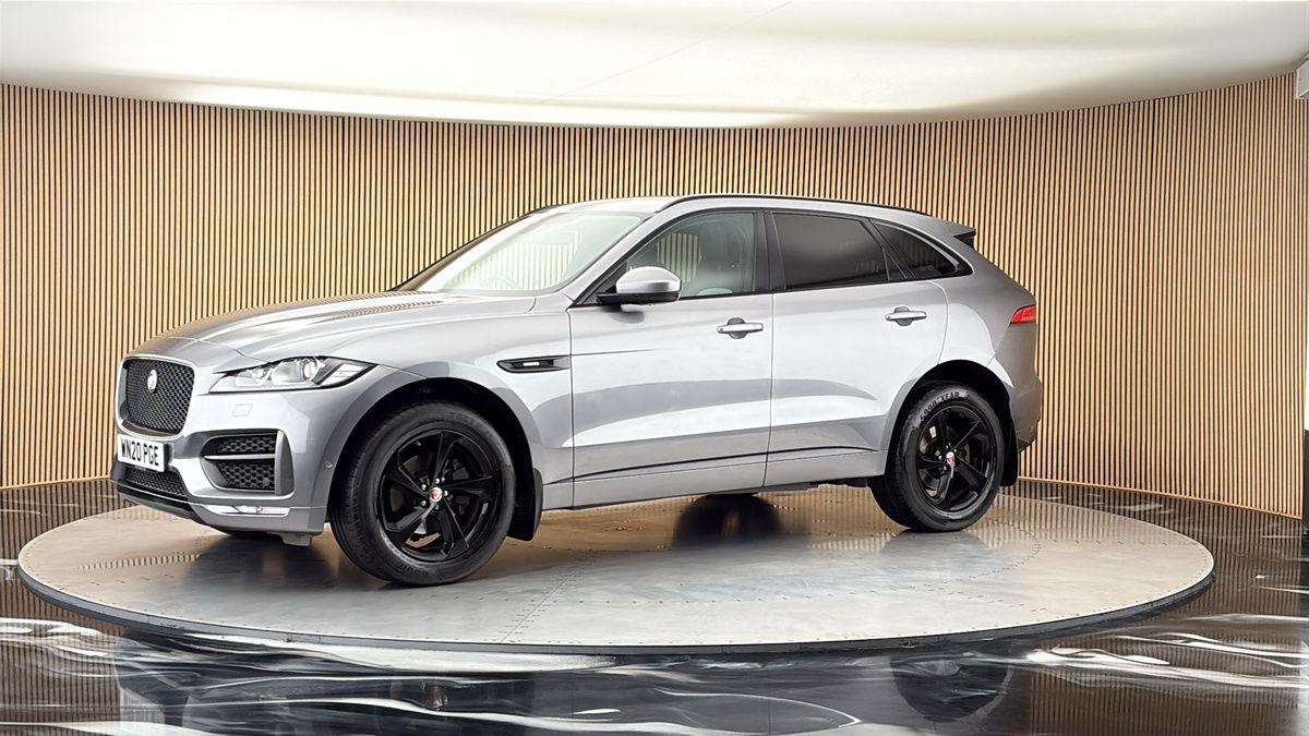 More views of Jaguar F-PACE