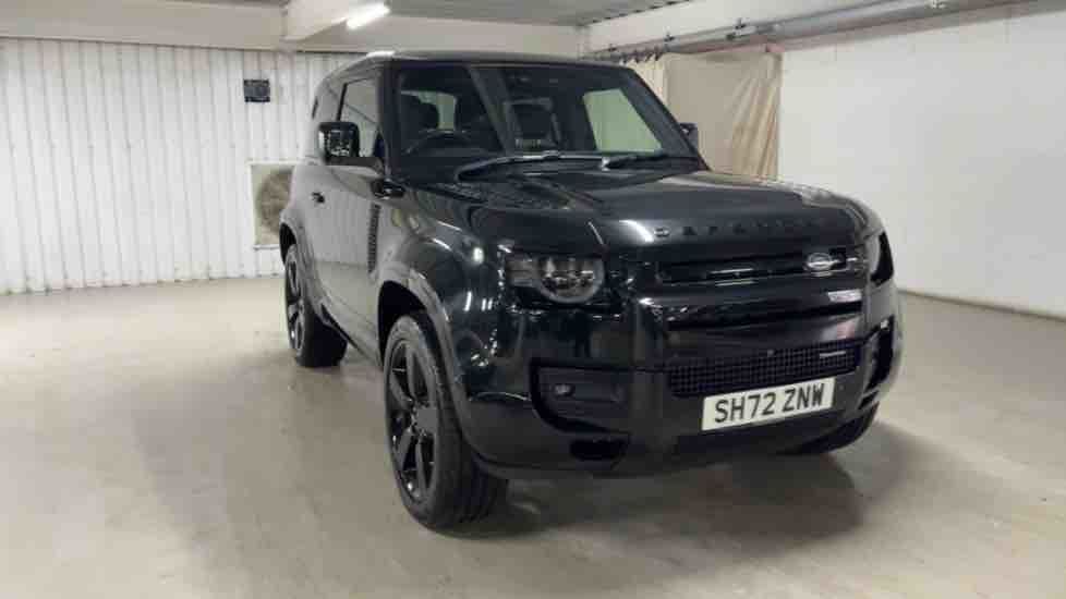 More views of Land Rover Defender 90