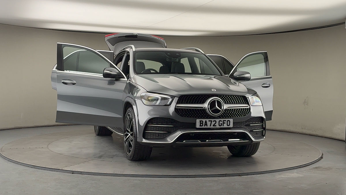 More views of Mercedes-Benz GLE
