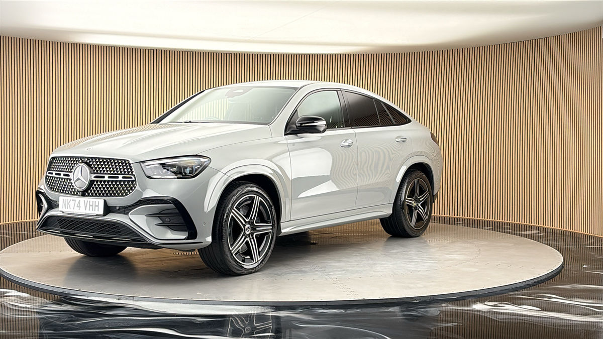 More views of Mercedes-Benz GLE