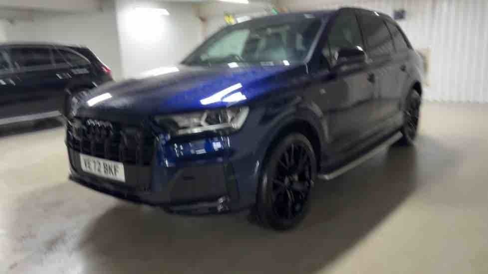 More views of Audi Q7