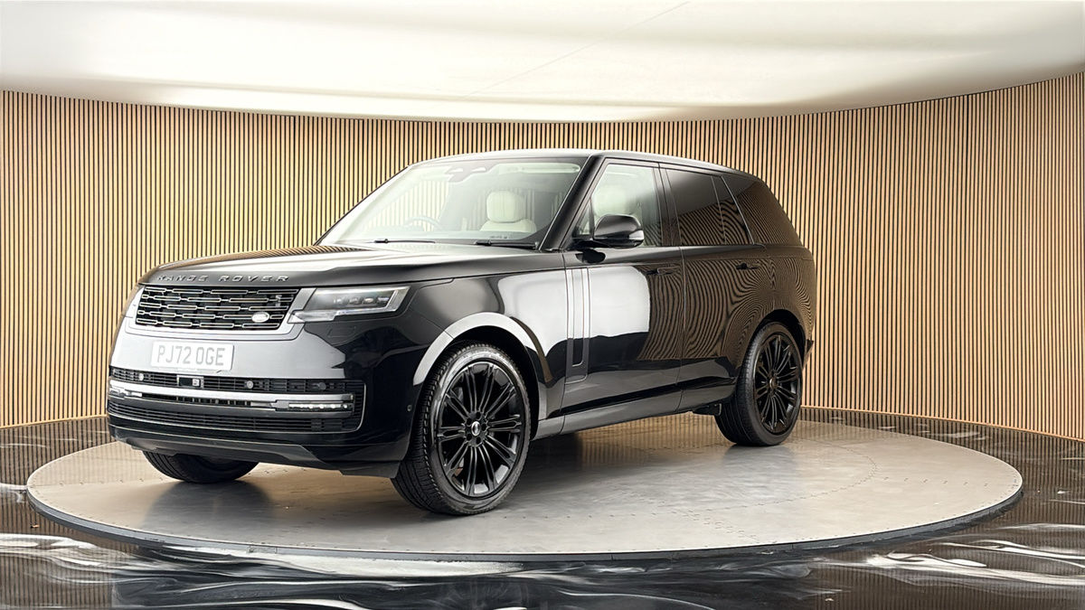 More views of Land Rover Range Rover