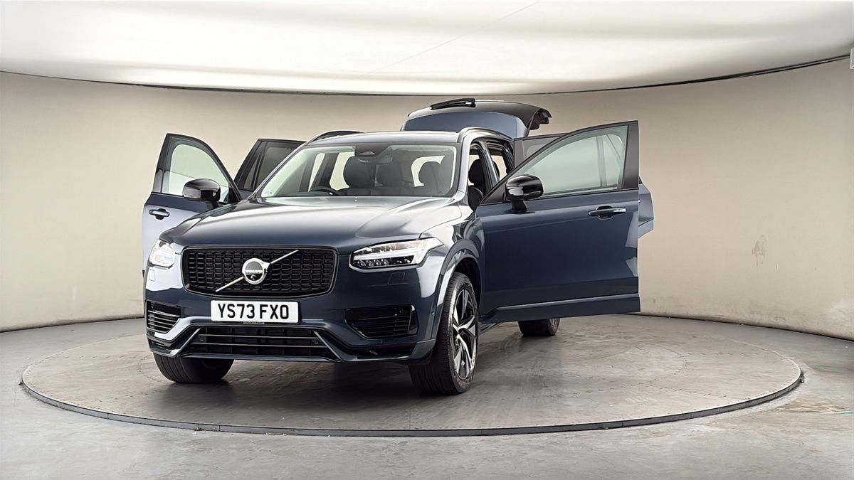 More views of Volvo XC90