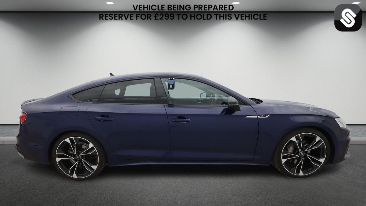 Audi A5 Image 5