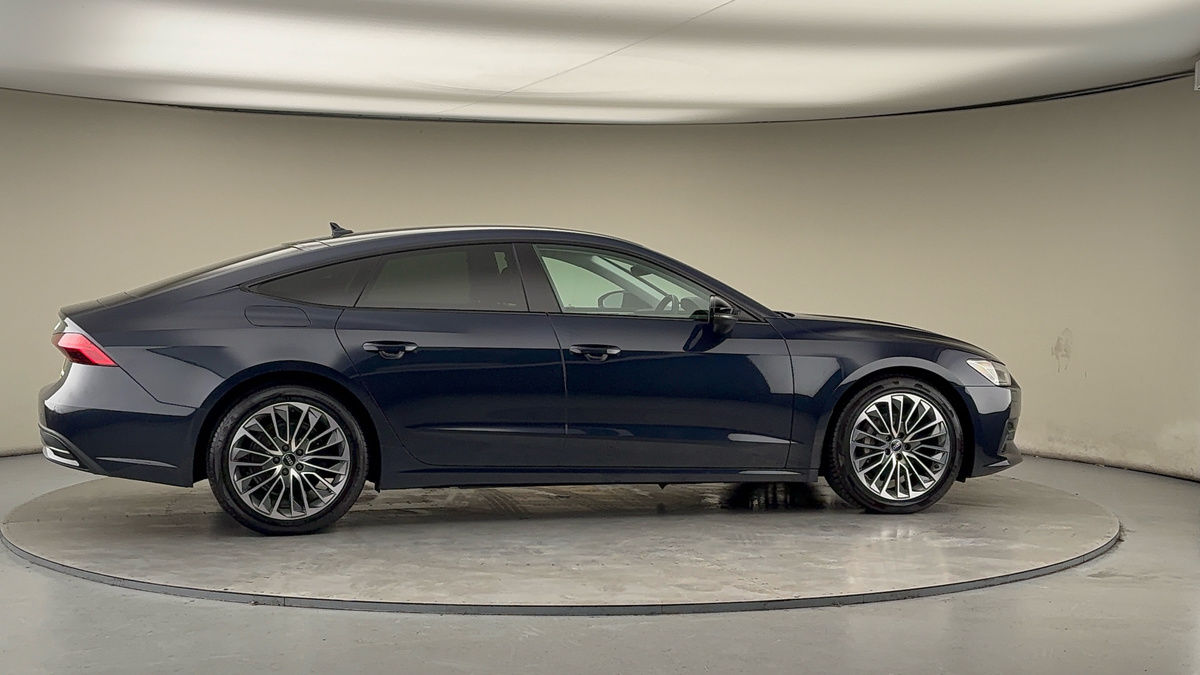 More views of Audi A7