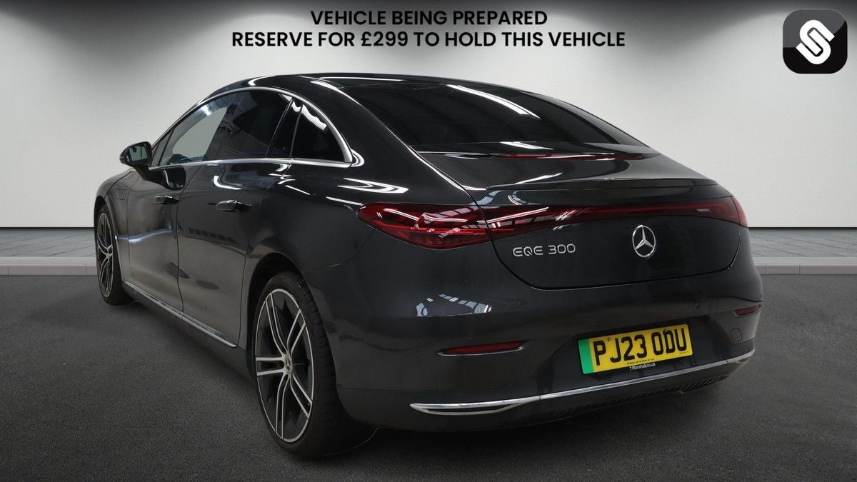 Mercedes-Benz EQE Image 3