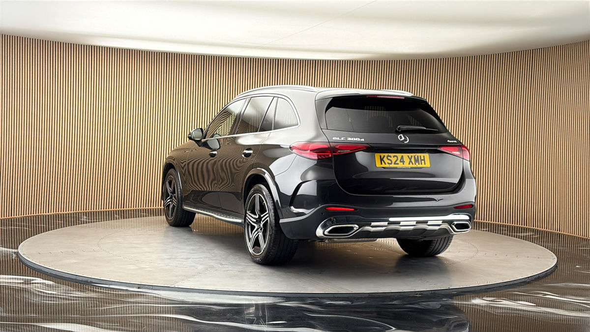 More views of Mercedes-Benz GLC