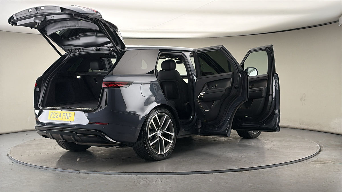 More views of Land Rover Range Rover Sport