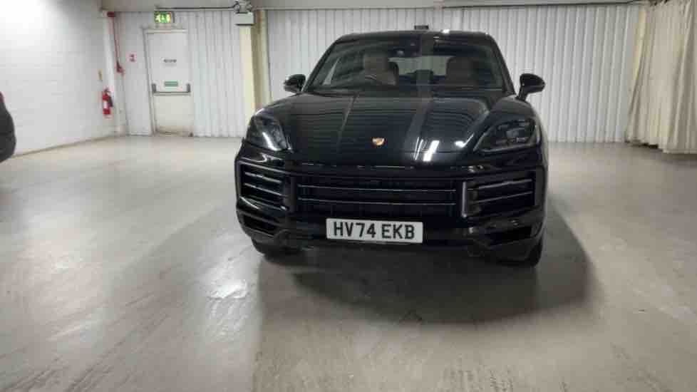 More views of Porsche Cayenne