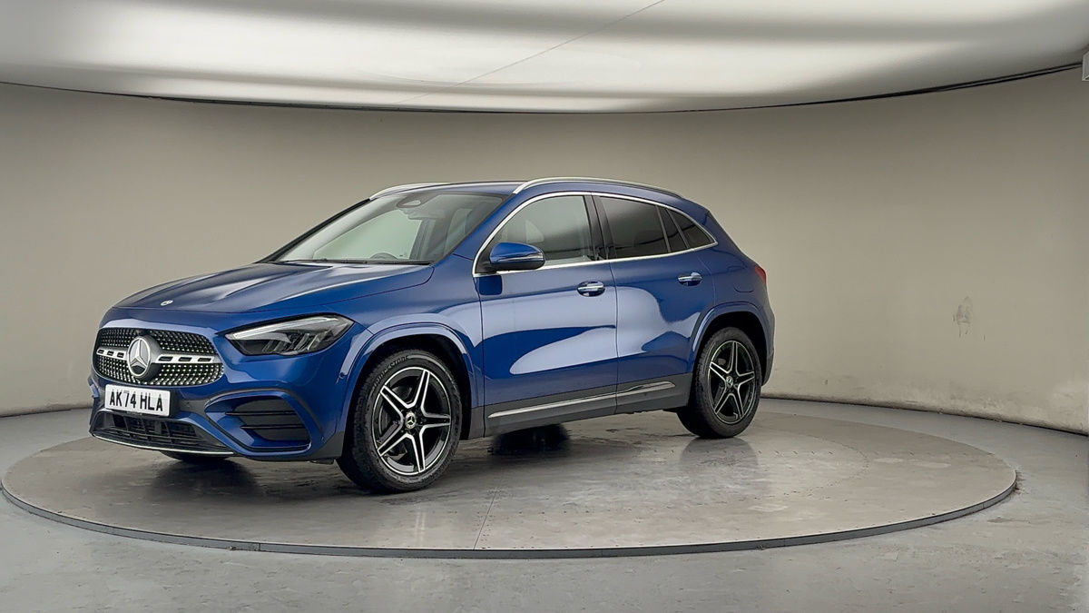 Mercedes-Benz GLA Image 20