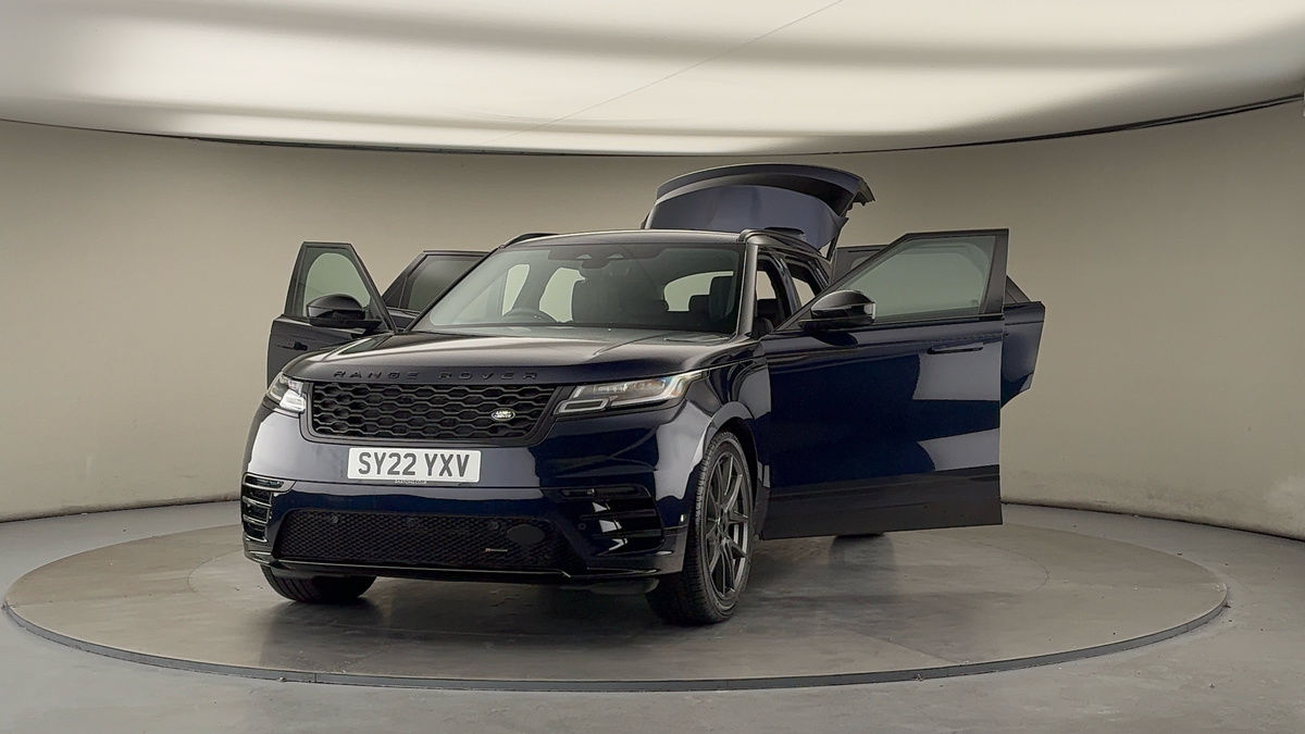 More views of Land Rover Range Rover Velar