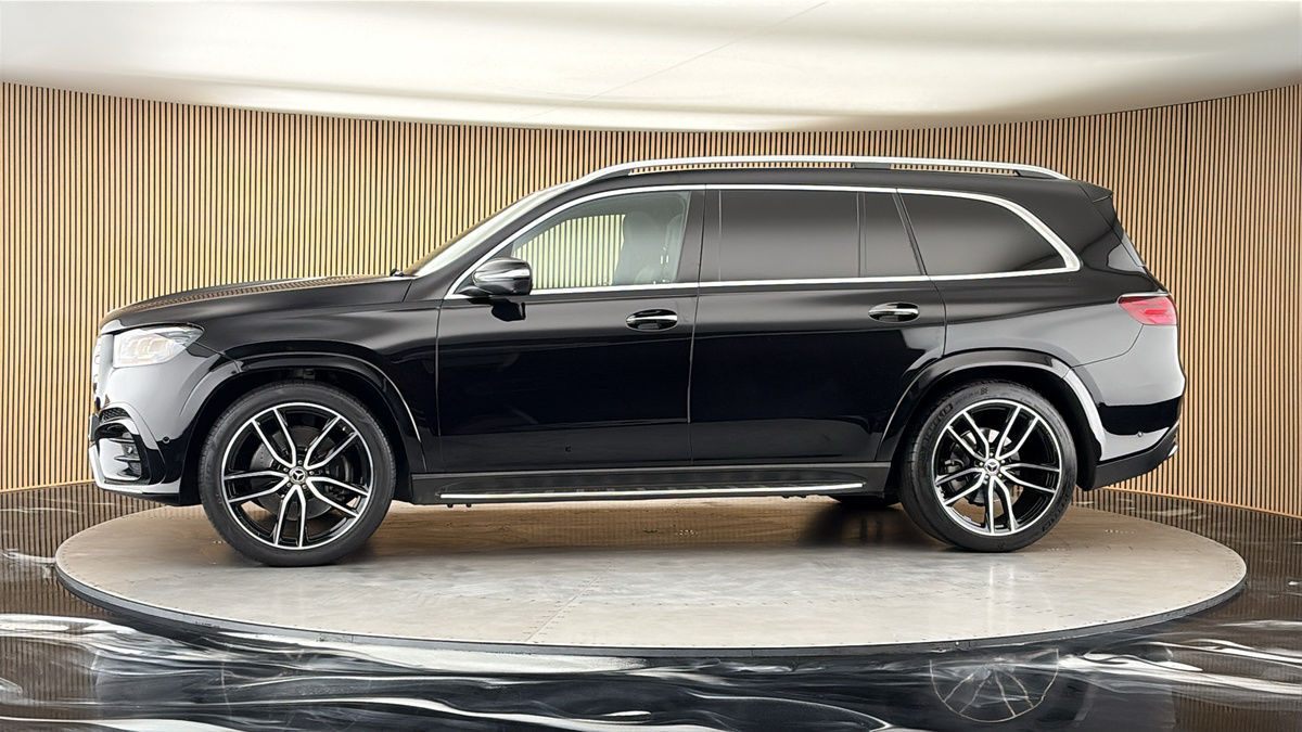 More views of Mercedes-Benz GLS
