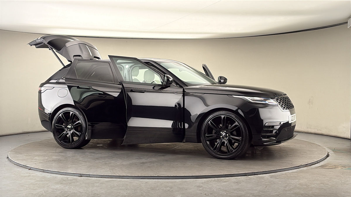 More views of Land Rover Range Rover Velar