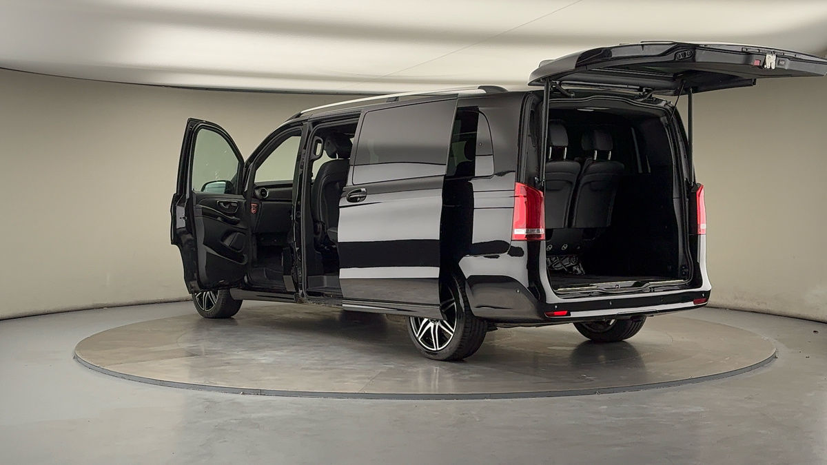 More views of Mercedes-Benz V Class