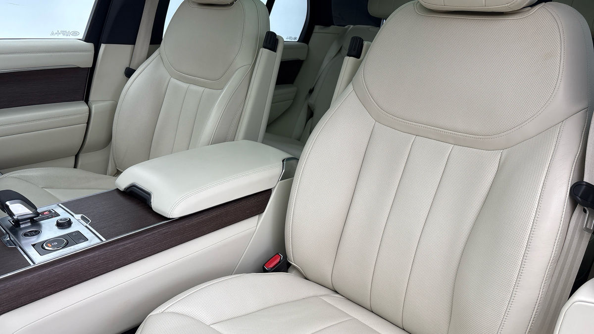 Land Rover Range Rover Image 7