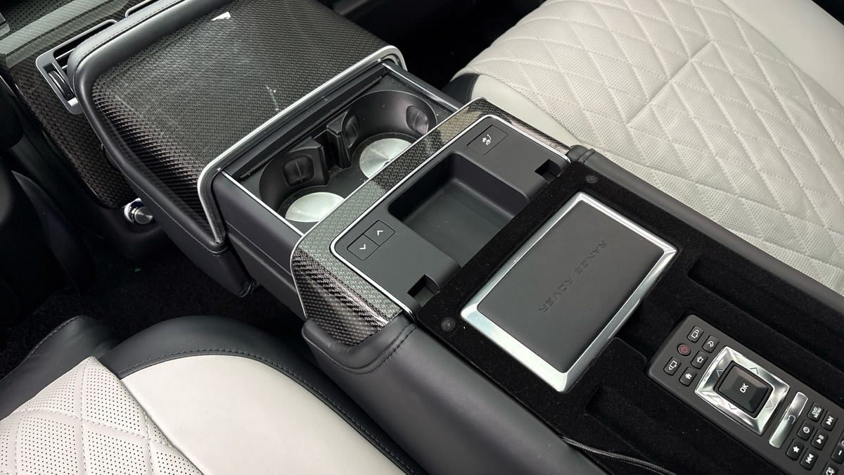 Land Rover Range Rover Image 31