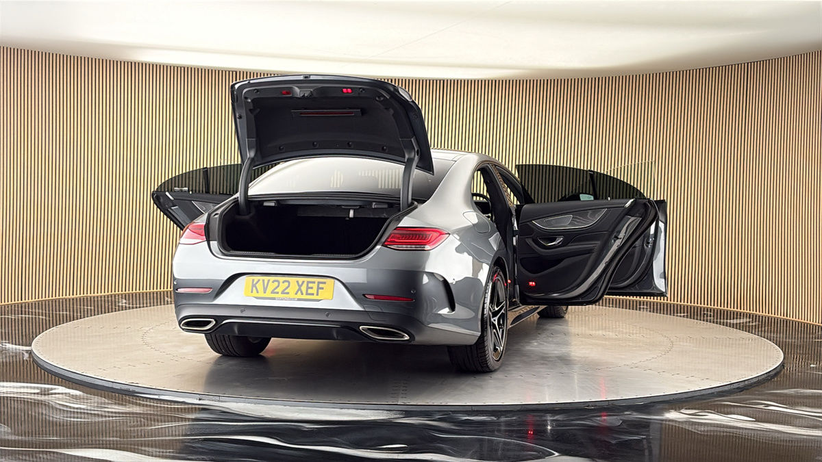 More views of Mercedes-Benz CLS