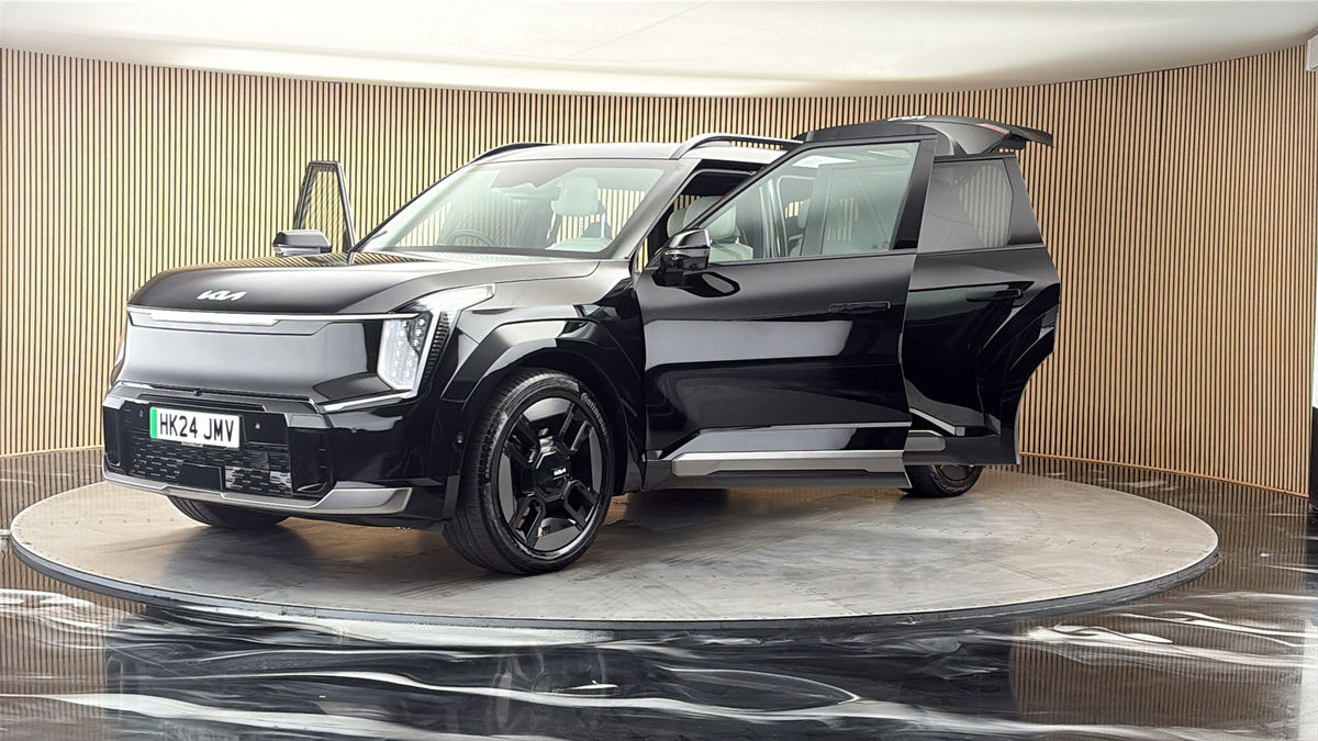 More views of Kia EV9