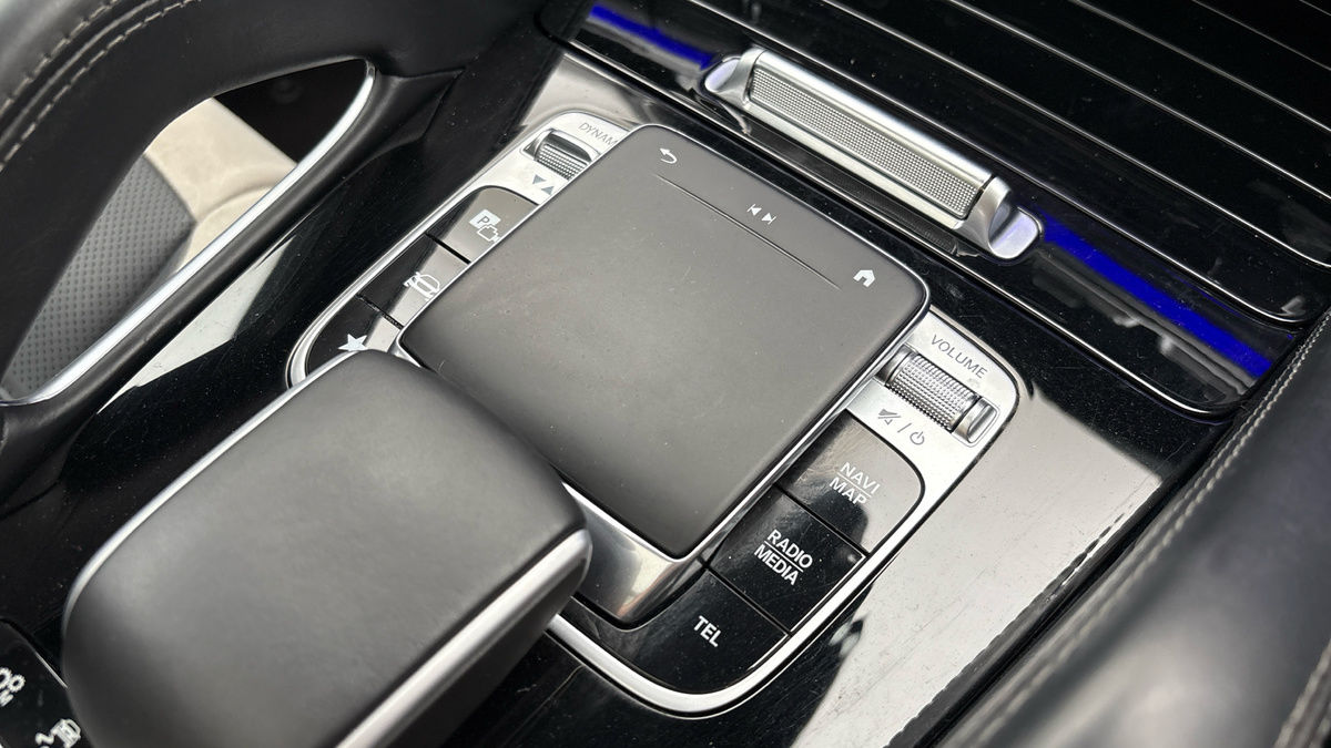 Mercedes-Benz GLE Image 40