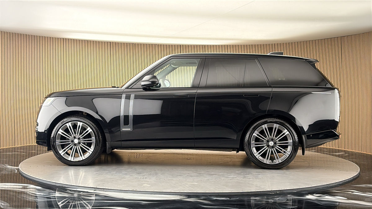 Land Rover Range Rover Image 15