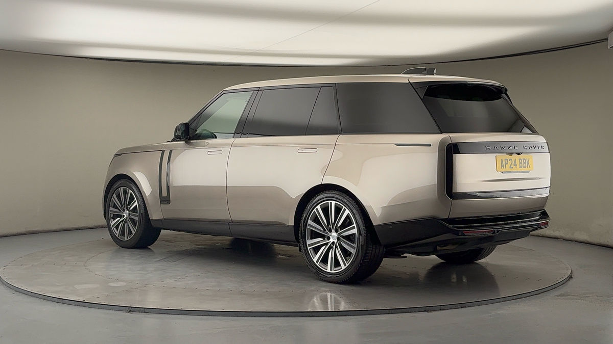 More views of Land Rover Range Rover