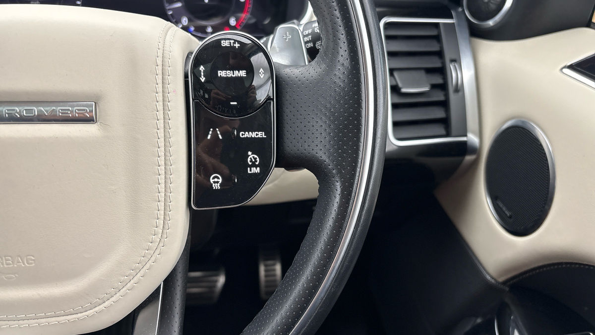 Land Rover Range Rover Sport Image 14
