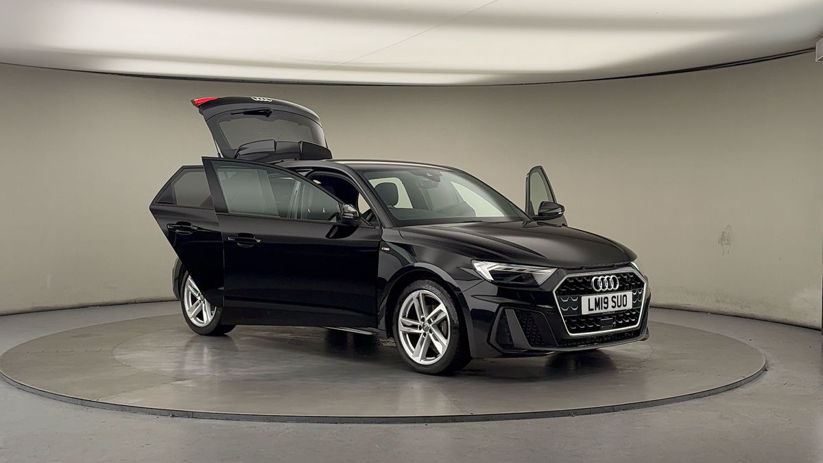 More views of Audi A1
