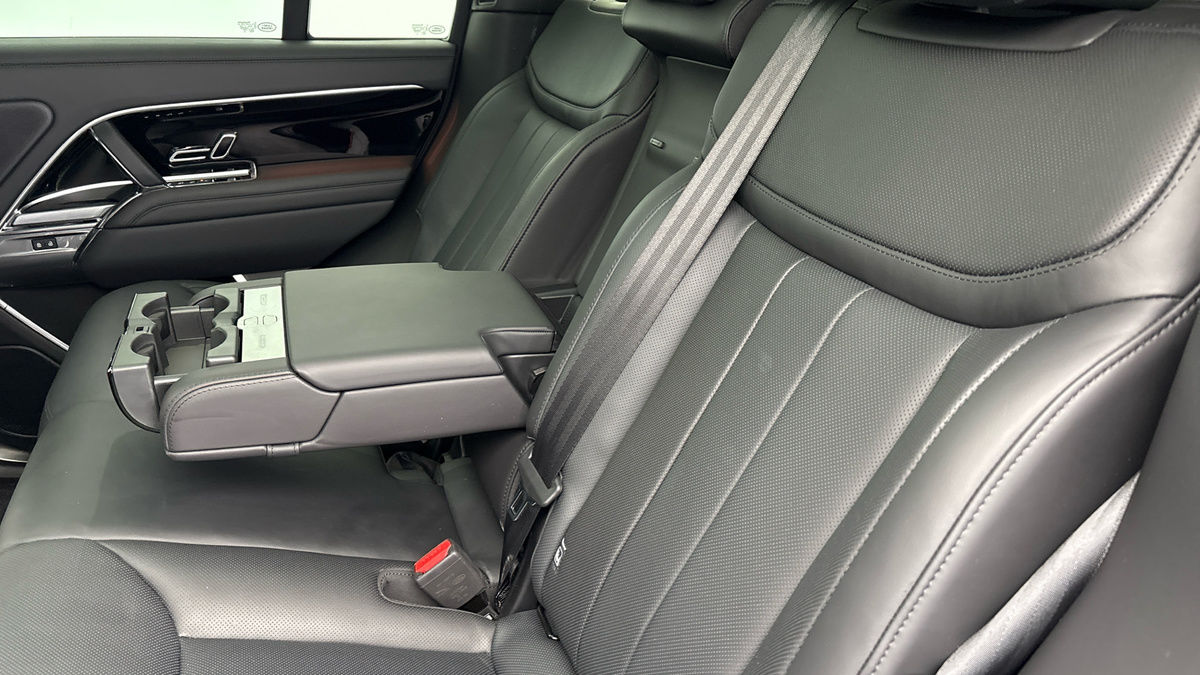 Land Rover Range Rover Image 9