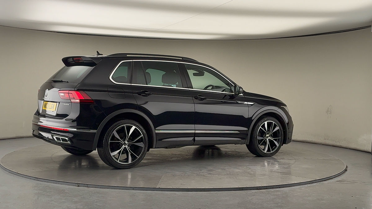 More views of Volkswagen Tiguan