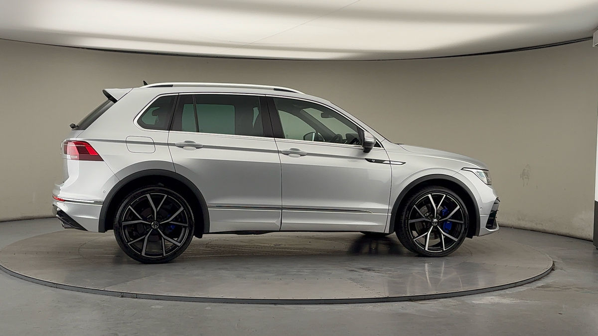 More views of Volkswagen Tiguan