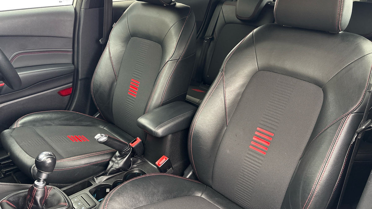 Ford Fiesta Image 7