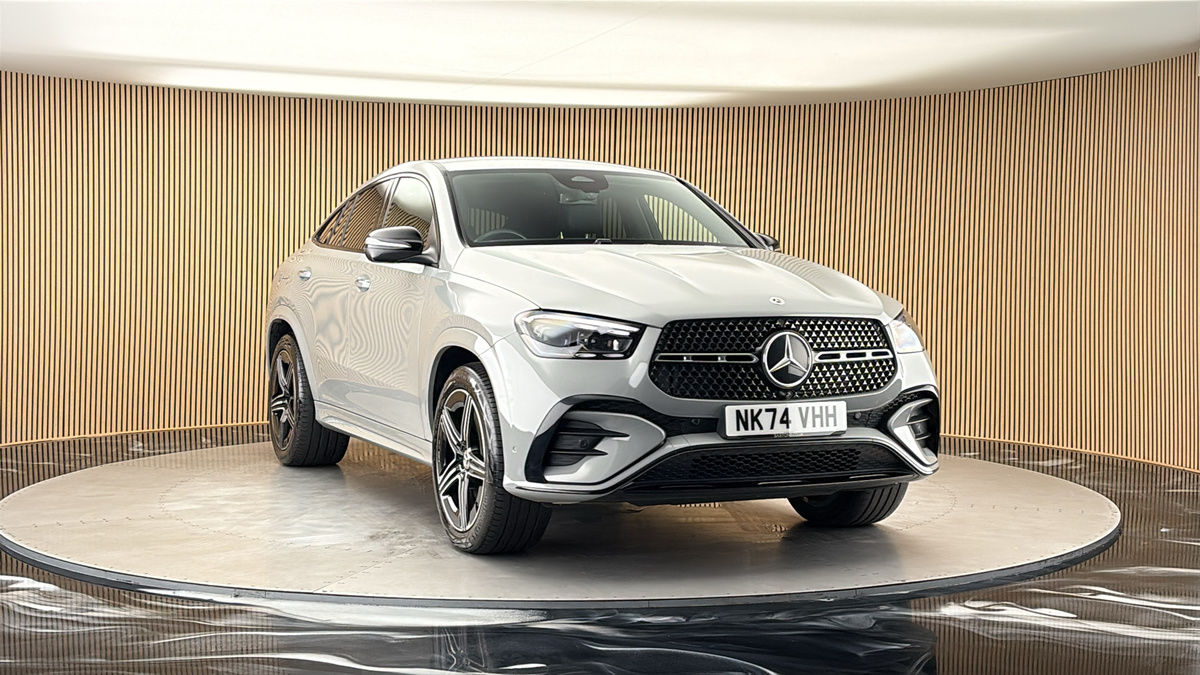 More views of Mercedes-Benz GLE