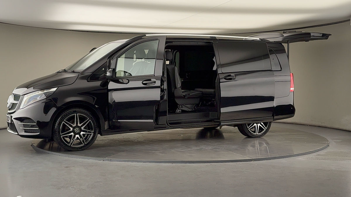 More views of Mercedes-Benz V Class