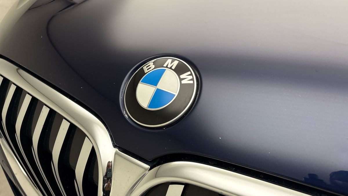 BMW 7 Series Image 24