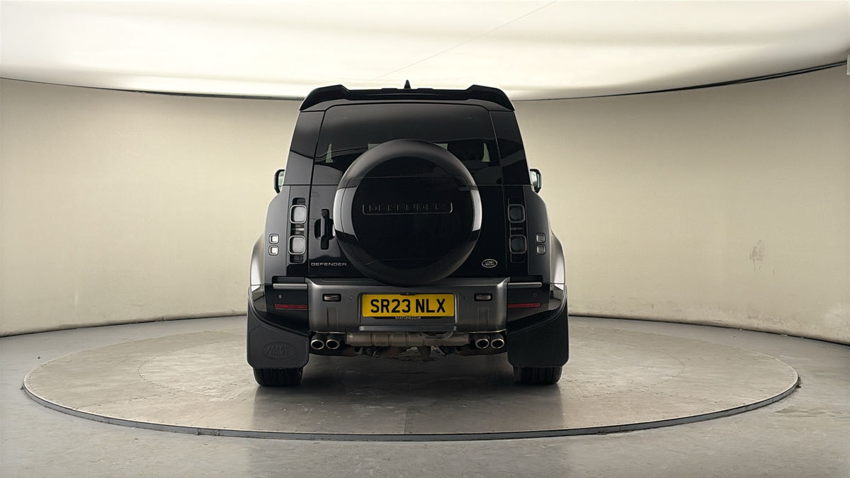 Land Rover Defender 90 Image 4