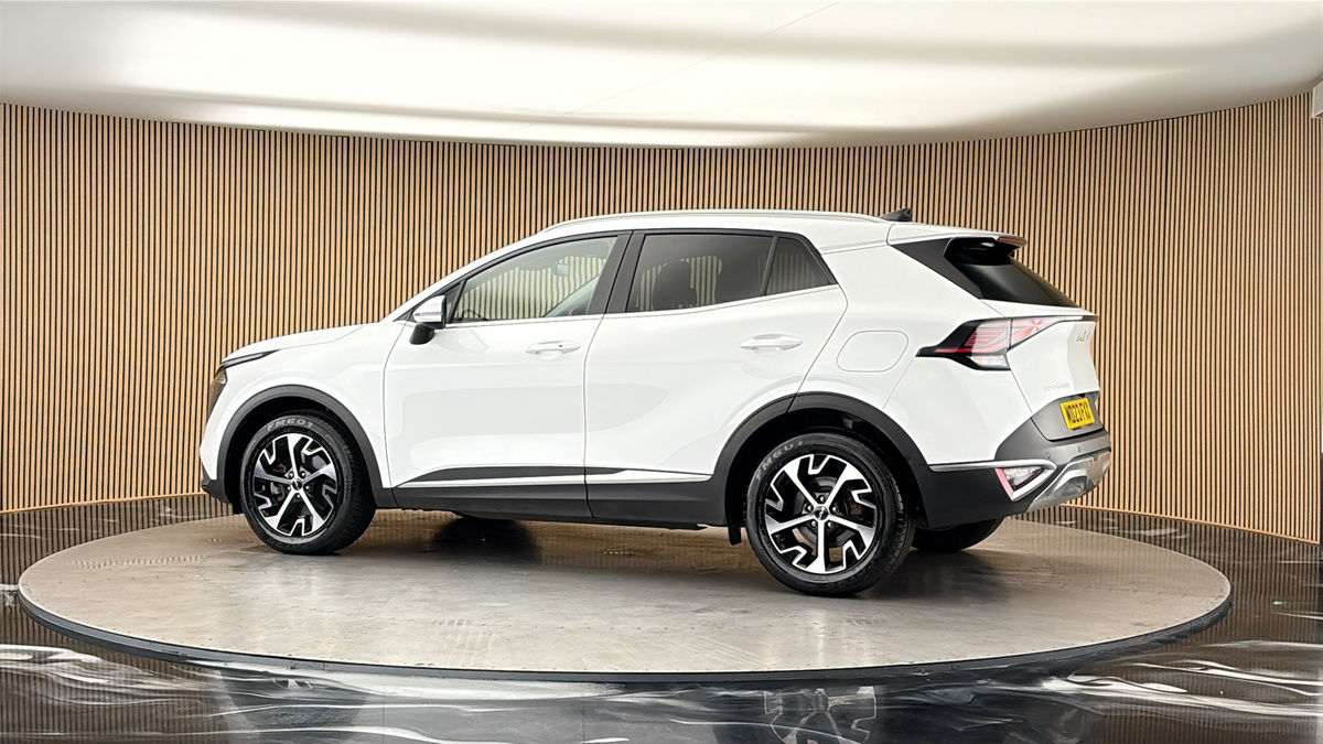More views of Kia Sportage