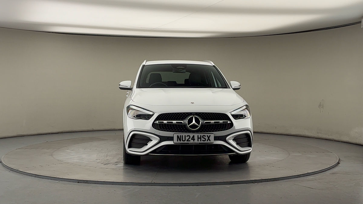 More views of Mercedes-Benz GLA