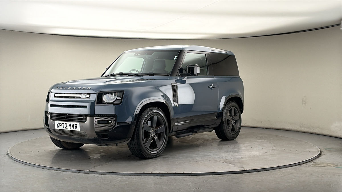 More views of Land Rover Defender 90