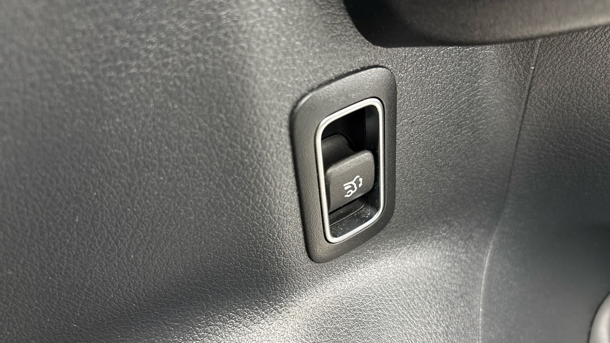 Mercedes-Benz GLB Image 27