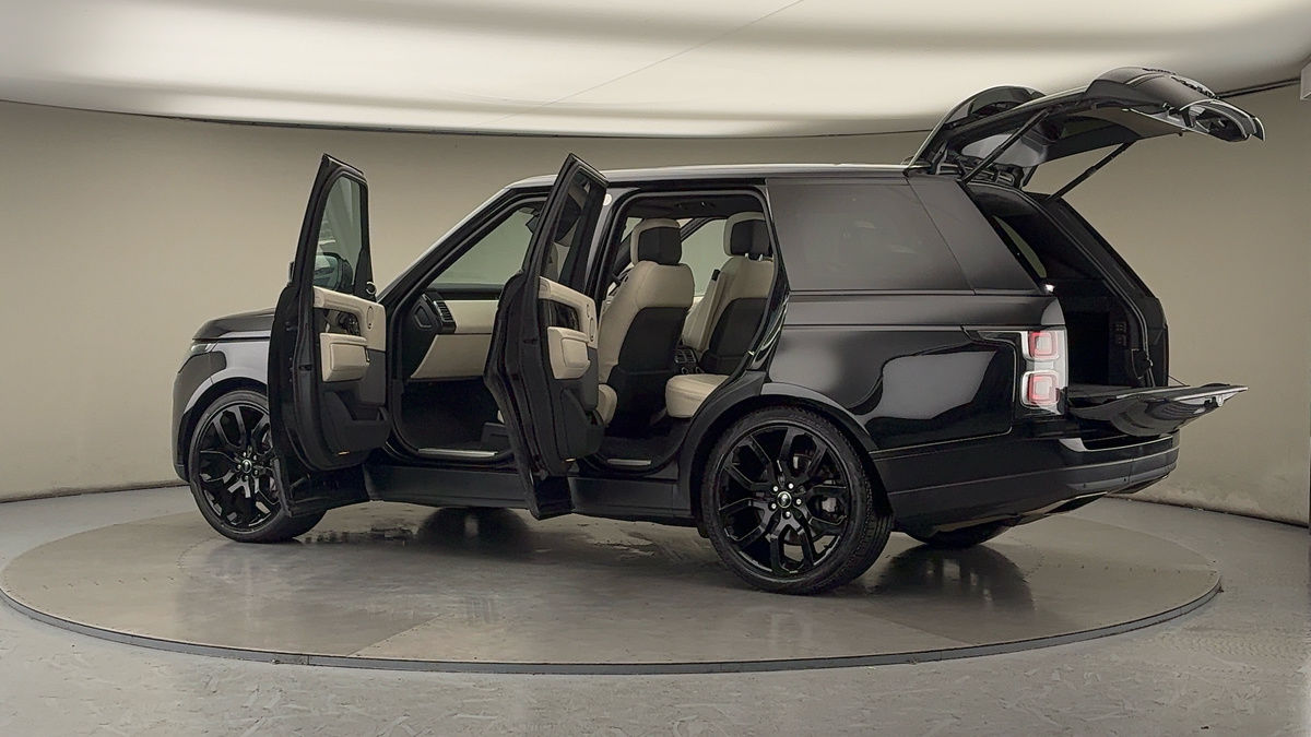 More views of Land Rover Range Rover