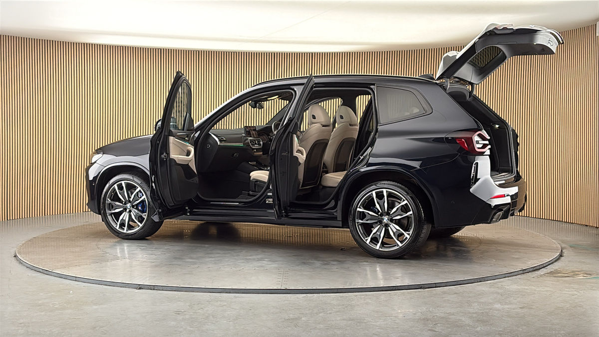 More views of BMW X3