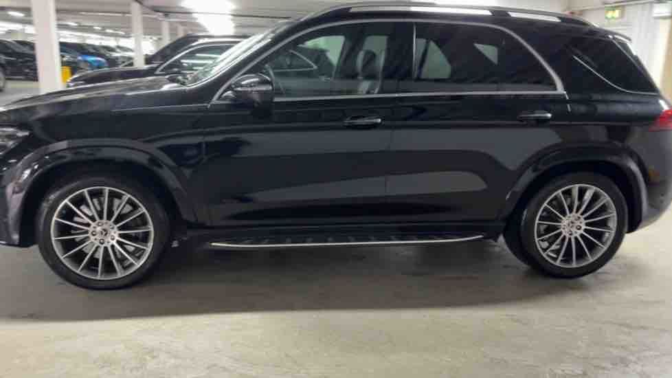 More views of Mercedes-Benz GLE