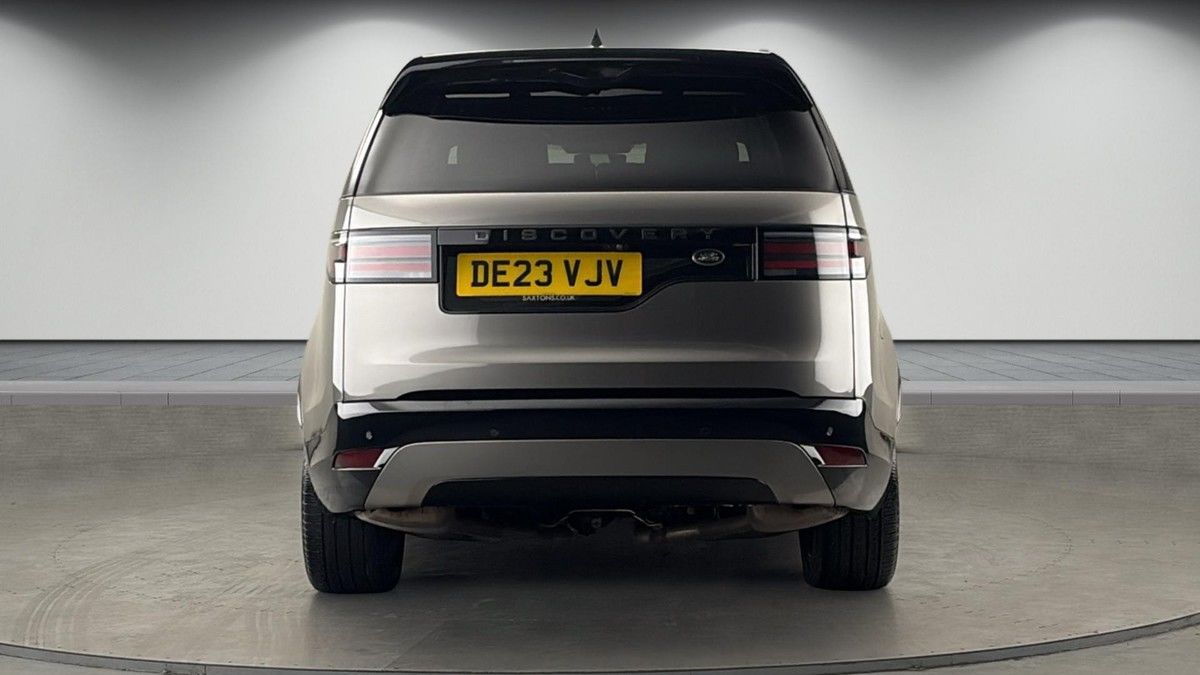 Land Rover Discovery Image 4