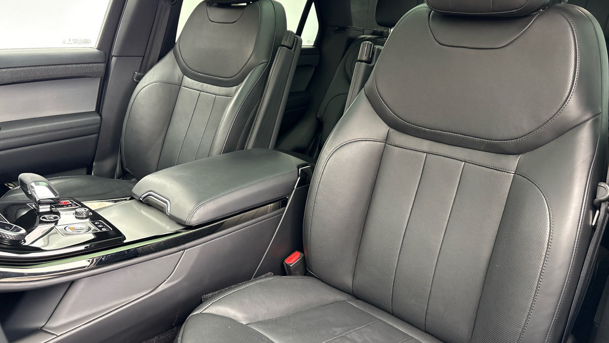 Land Rover Range Rover Sport Image 7