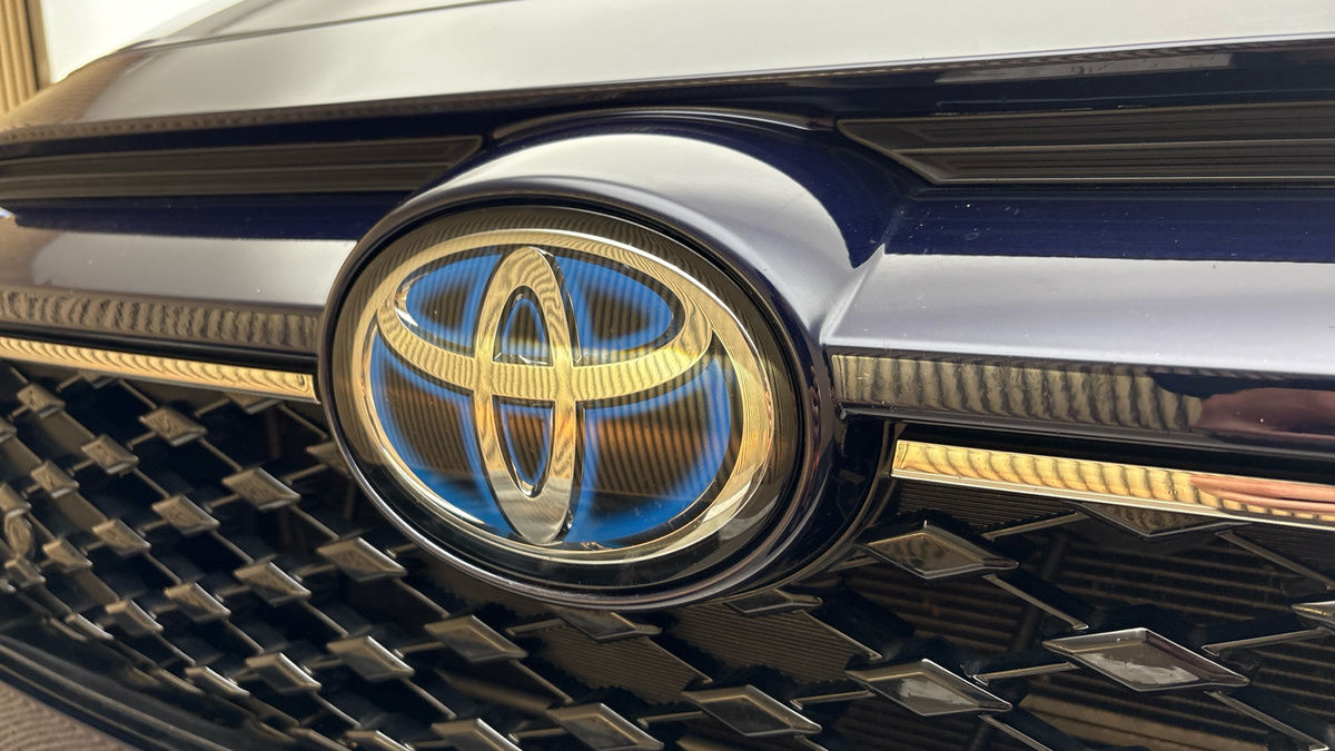 Toyota RAV4 Image 24