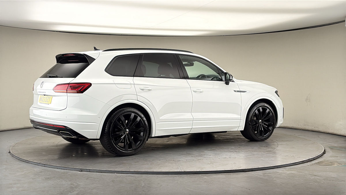 More views of Volkswagen Touareg